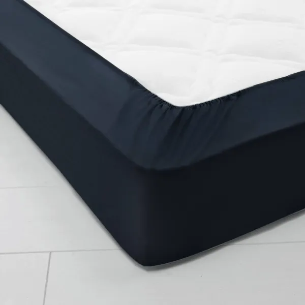 Bavlnená jednofarebná napínacia plachta zn. Colombine® s hĺbkou rohov 32 cm