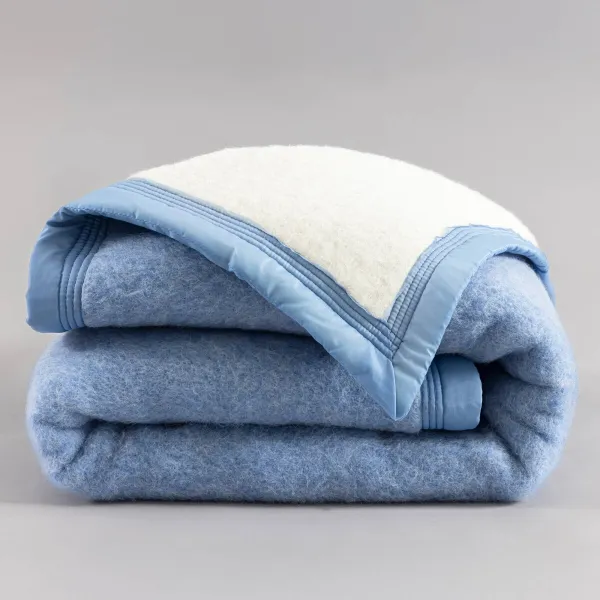 Dvojfarebná vlnená prikrývka 600g/m2