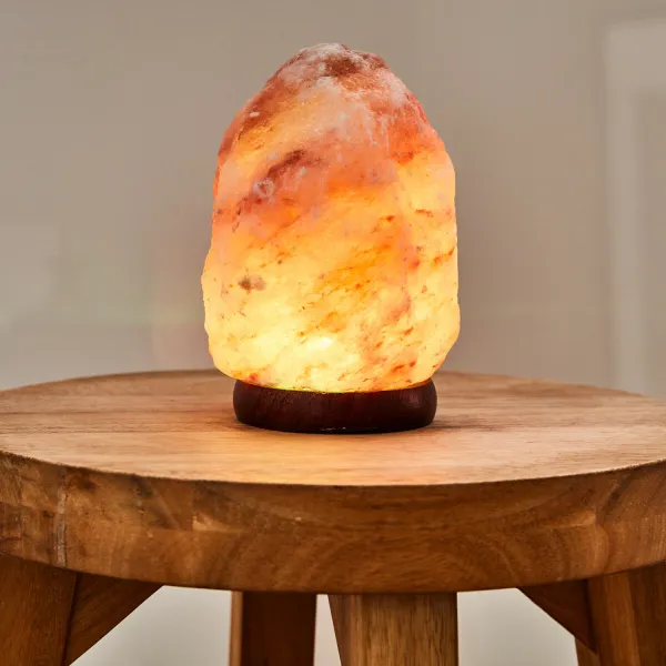 Himalájska soľná lampa so zmenou farieb