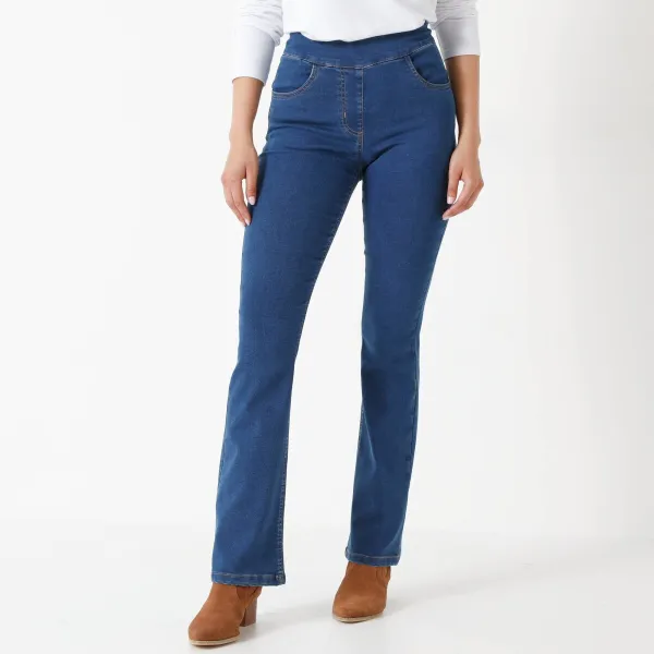 Pohodlné bootcut džegíny pre vyššiu postavu
