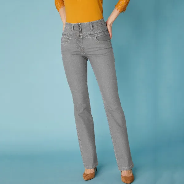 Bootcut džínsy s vysokým pásom pre vyššiu postavu