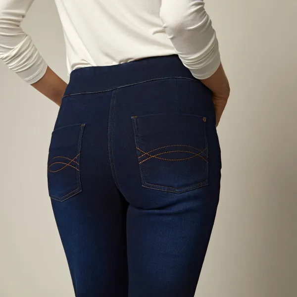 Strečové bootcut džegíny pre vyššiu postavu