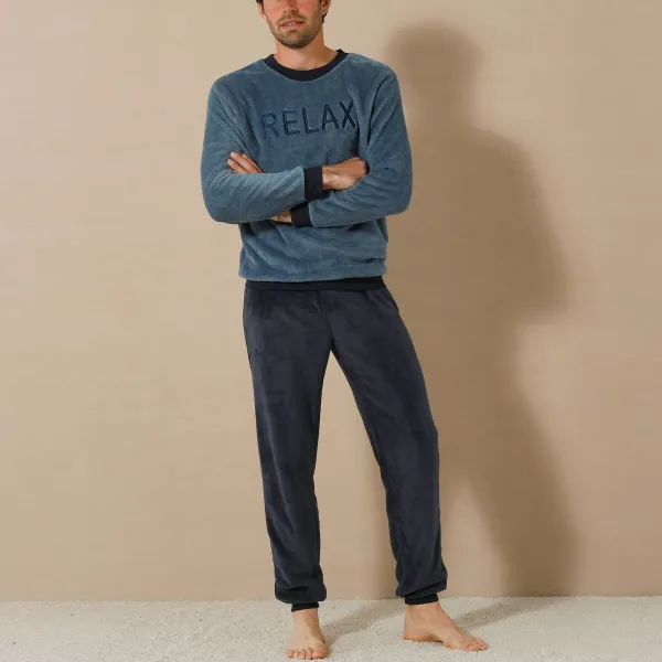 Fleecové pyžamo s výšivkou Relax