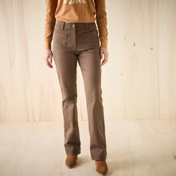 Bootcut nohavice s našitými vreckami