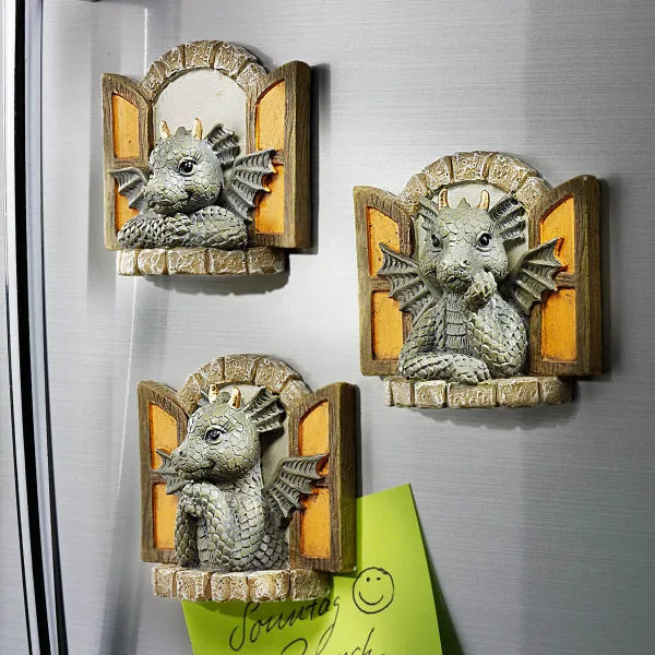 Magnety trio dráčikov