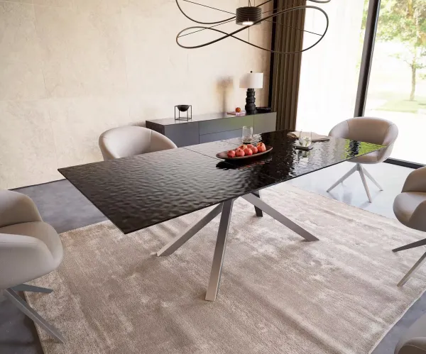 DELIFE Jedálenský stôl Edge 180-220x100 reliéfne sklo dymovo čierna 3D dizajn krížová podstava obdĺžnik nerezová oceľ rozkladací