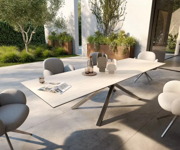 DELIFE Záhradný jedálenský stôl Edge 300x100 cm keramika Laminam® Travertino Bianco bielo-krémová krížová podstava obdĺžnik nerezová oceľ