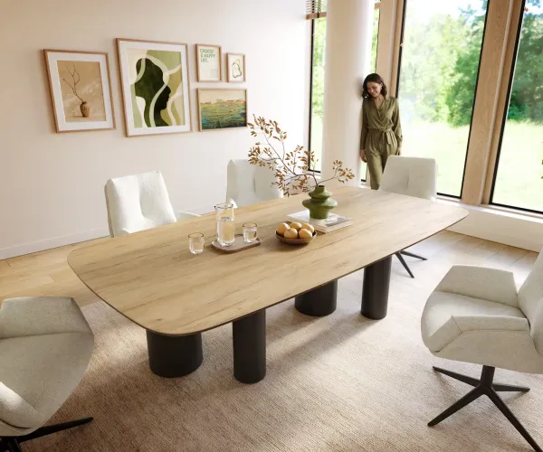 DELIFE Jedálenský stôl Edge zaoblený 240×120 cm keramika Laminam® sabbia v dubovej farbe kovová podstava čierna