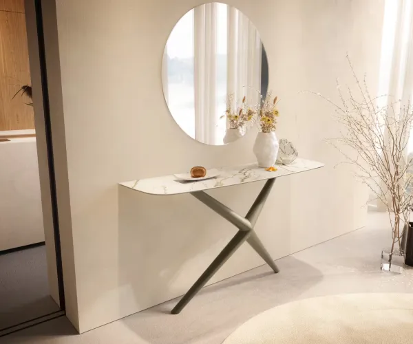 DELIFE Konzolový stolík Edge zaoblený tvar 140×40 cm keramika Calacatta Luxe bielo-zlato-šedá Estelo kov titánová farba