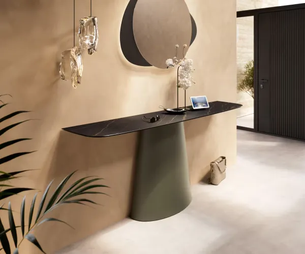 DELIFE Konzolový stolík Edge zaoblený tvar 180×40 cm keramika Laminam® Noir Desir hnedá Conos kov titánová farba