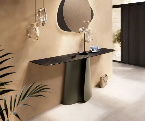DELIFE Konzolový stolík Edge zaoblený 180×40 cm keramika Laminam® Noir Desir hnedá Livos kov titánová farba efekt