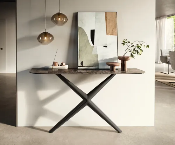 DELIFE Konzolový stolík Edge zaoblený 140×40 cm keramika Emperador Extra Lucidato tmavohnedá Estelo kov čierna