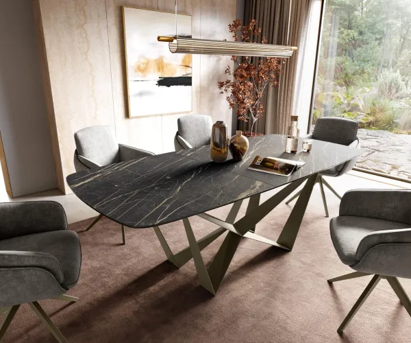 DELIFE Jedálenský stôl Edge zaoblený tvar 180-220×100 cm Laminam® keramika čierna Desir hnedá Spider kov titanová farba rozkladací