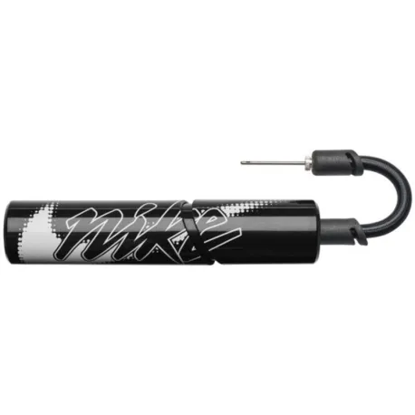 Pumpa NIKE ESSENTIAL BALL PUMP BLACK BLACK WHITE