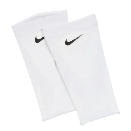 Návleky na futbalové chrániče NIKE NK GUARD LOCK ELITE SLV