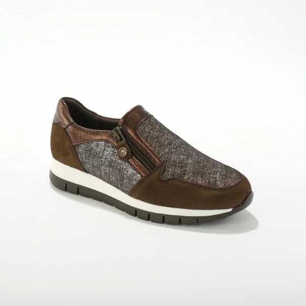 Slip on tenisky so zipsom